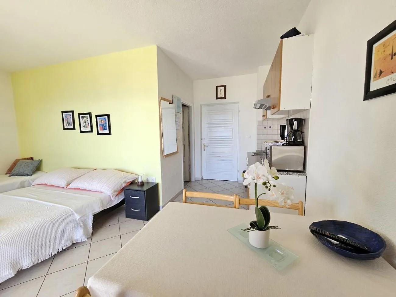 Keti 2 Nv - Studio Apartment With Terrace Novi Vinodolski 0*,