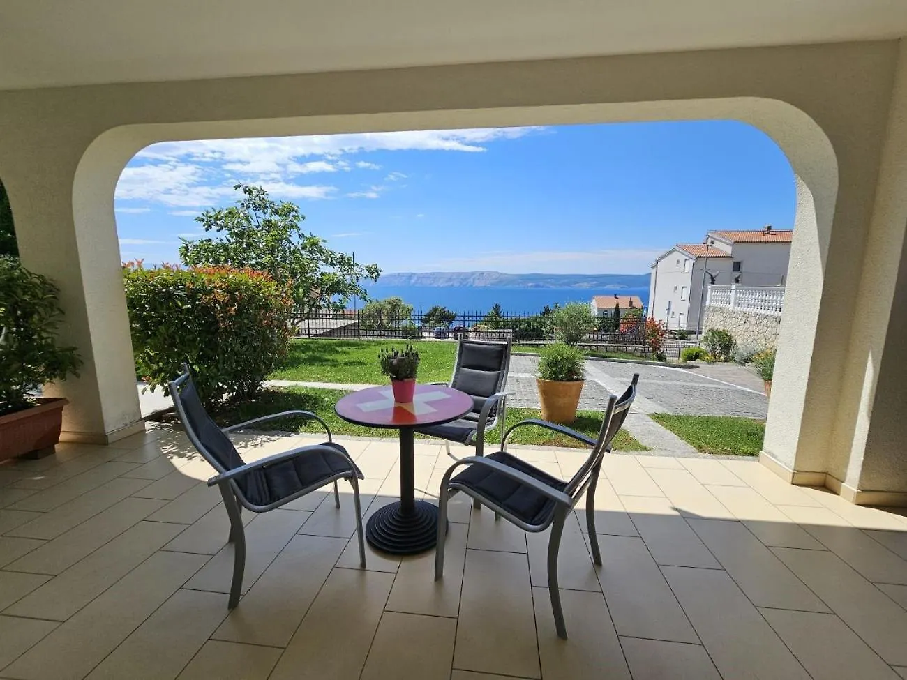 Keti 2 Nv - Studio Apartment With Terrace Novi Vinodolski
