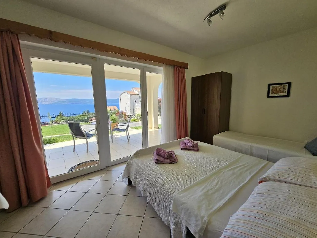 Keti 2 Nv - Studio Apartment With Terrace Novi Vinodolski Croatia